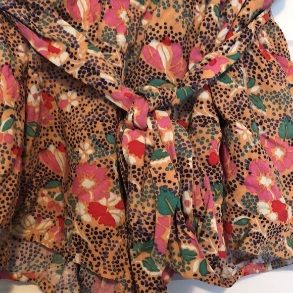 American Eagle shorts with removable tie waist - Picture 2 of 4